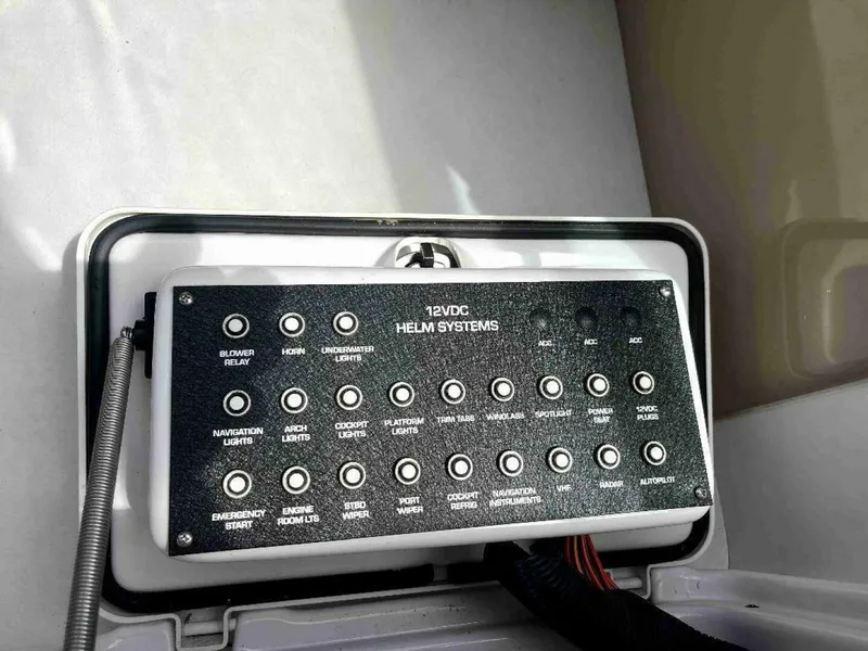 Slide: The Image of Four Winns V338 2008 - 4569484