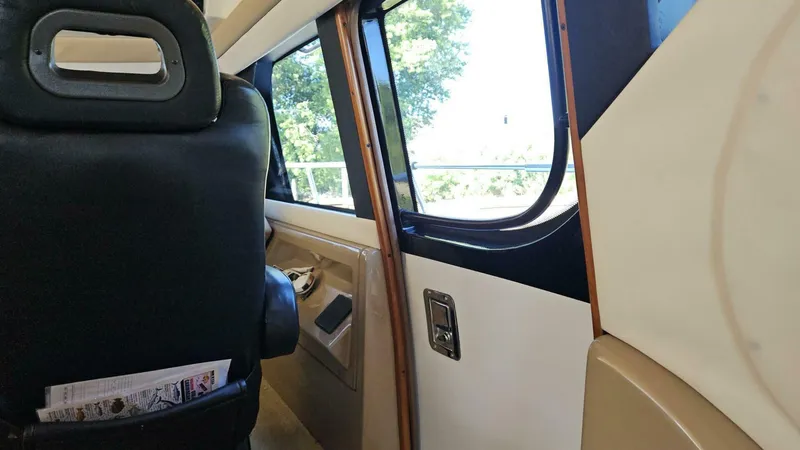 Slide: The Image of Carver Yachts 450 Voyager 2000 - 4583501