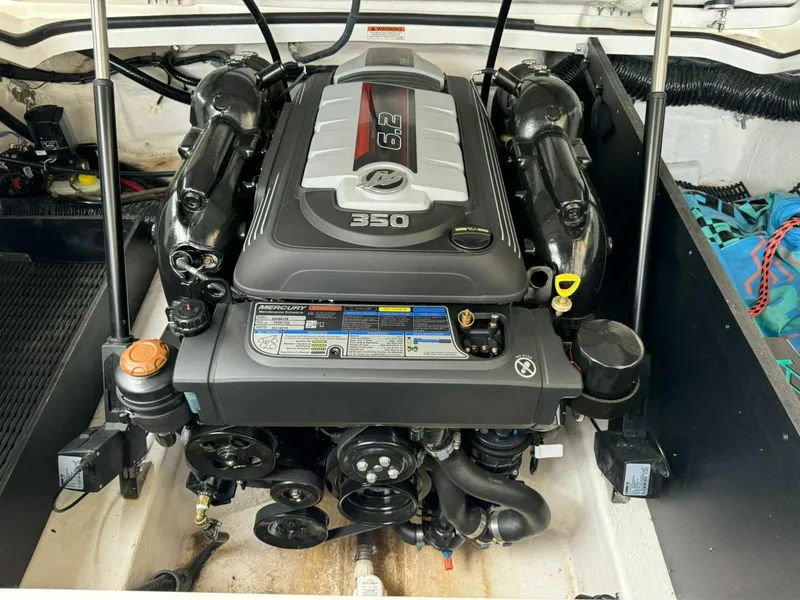 Slide: The Image of Monterey 278 SS 2022 - 4570270