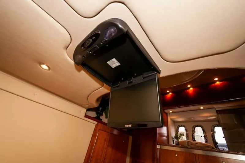 Slide: The Image of  2006 47 Cruisers Guest Stateroom - 4570839