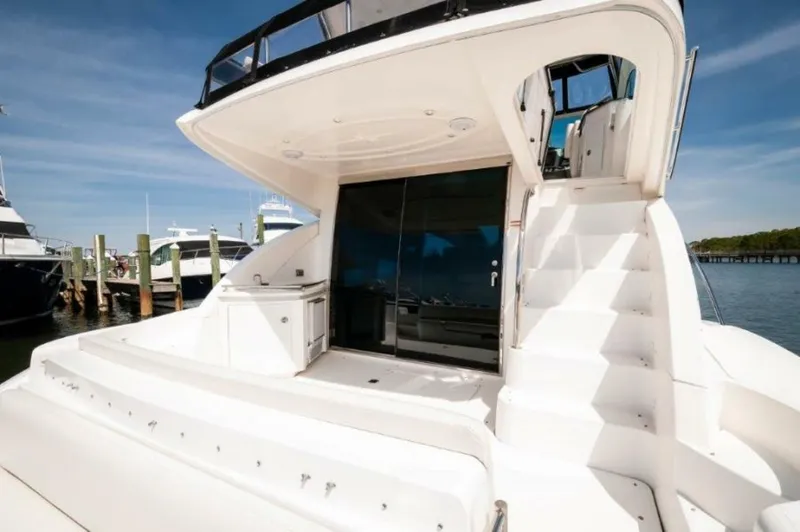 Slide: The Image of  2006 47 Cruisers Cockpit - 4570851