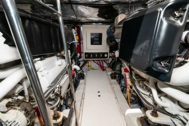 Slide: The Image of  2006 47 Cruisers Engine Room - 4570854