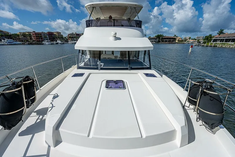 Slide: The Image of Beneteau Swift Trawler 47 2020 - 4570897