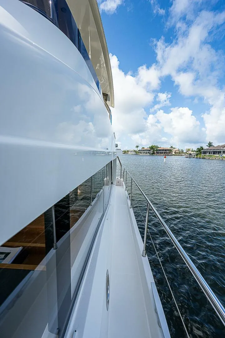 Slide: The Image of Beneteau Swift Trawler 47 2020 - 4570900