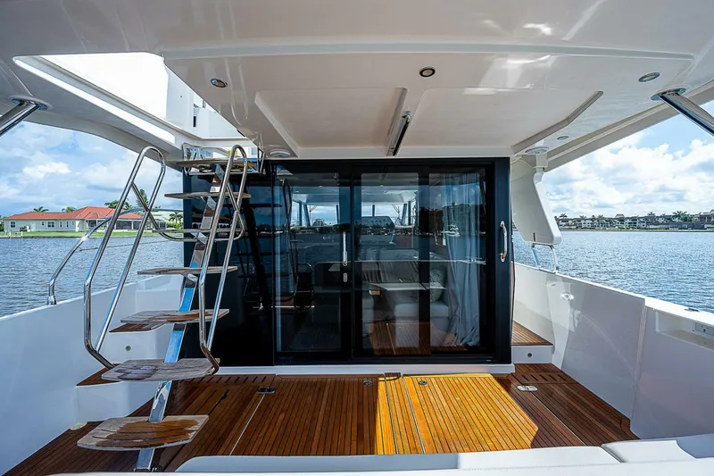Slide: The Image of Beneteau Swift Trawler 47 2020 - 4570907