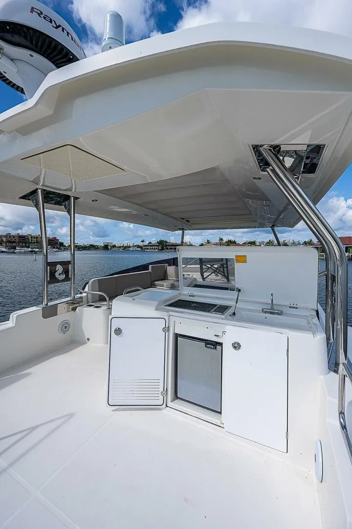 Slide: The Image of Beneteau Swift Trawler 47 2020 - 4570921