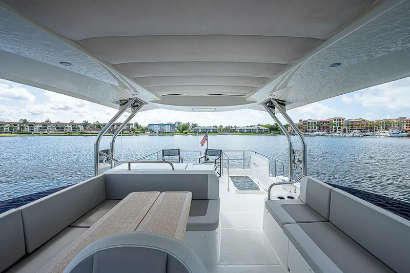 Slide: The Image of Beneteau Swift Trawler 47 2020 - 4570925