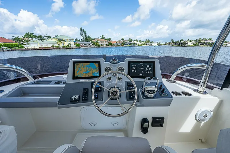 Slide: The Image of Beneteau Swift Trawler 47 2020 - 4570926