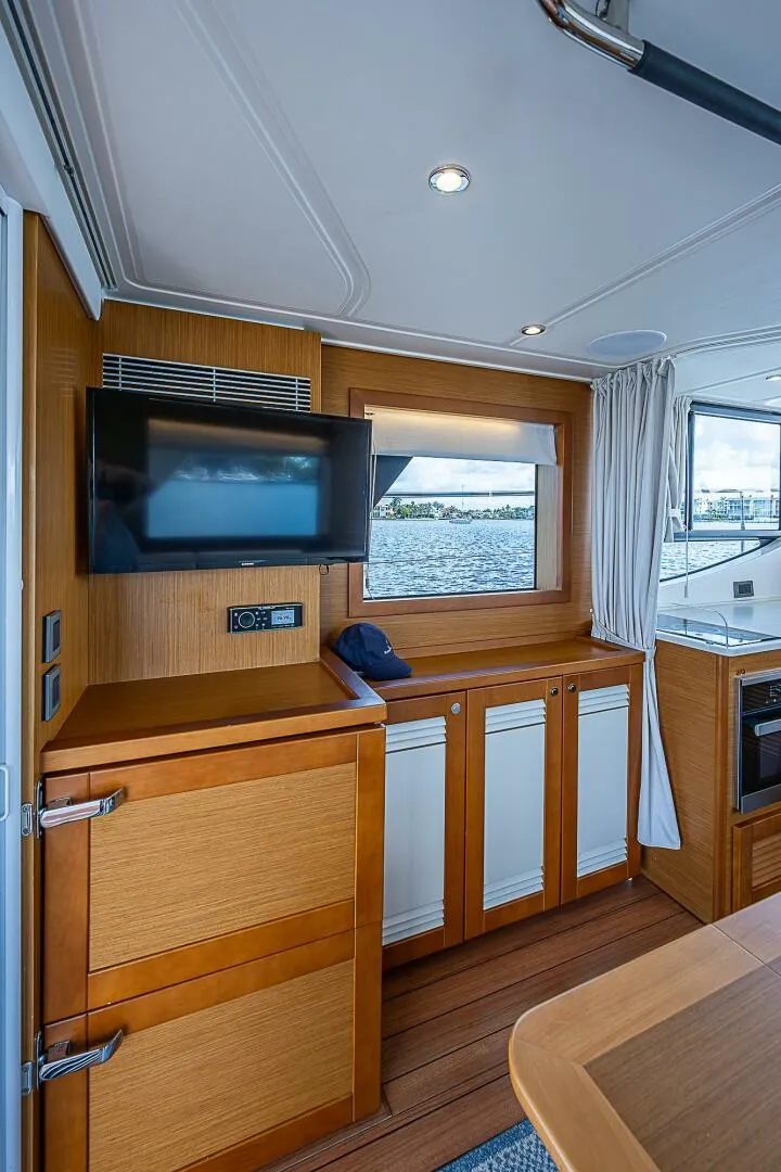 Slide: The Image of Beneteau Swift Trawler 47 2020 - 4570936
