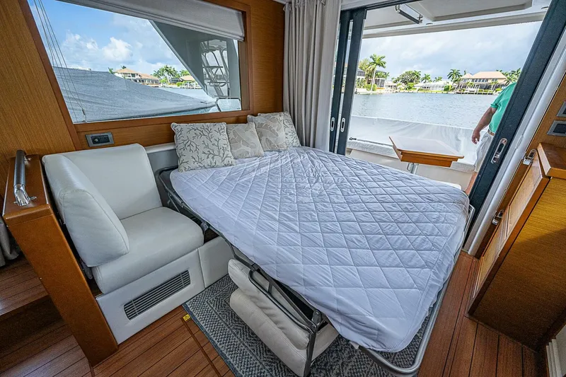 Slide: The Image of Beneteau Swift Trawler 47 2020 - 4570941