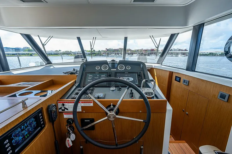 Slide: The Image of Beneteau Swift Trawler 47 2020 - 4570948