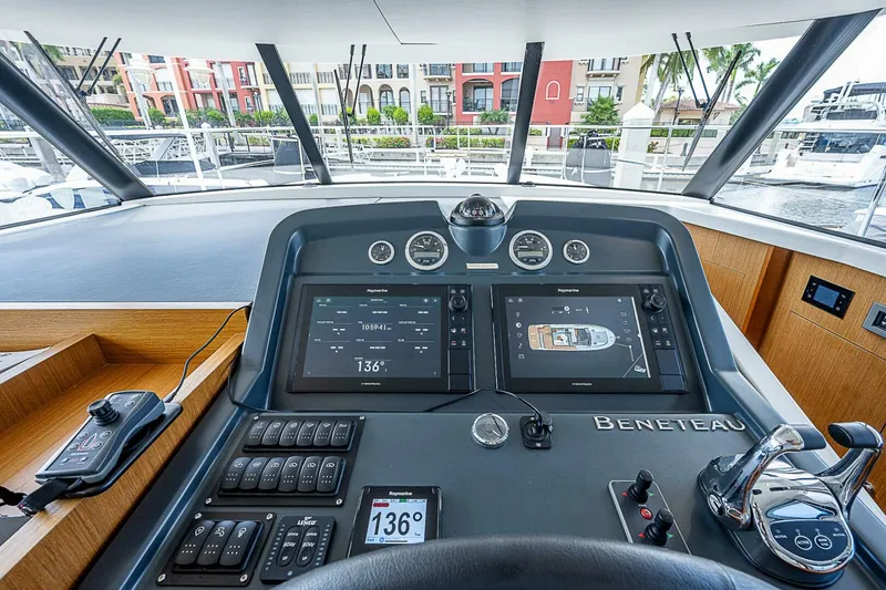 Slide: The Image of Beneteau Swift Trawler 47 2020 - 4570952