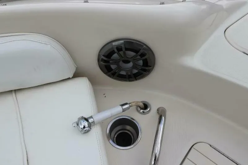 Slide: The Image of Sea Ray 240 Sundeck 2007 - 4571140