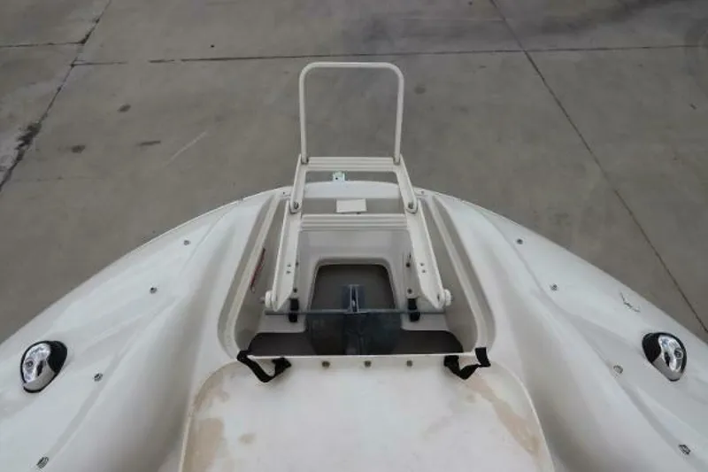 Slide: The Image of Sea Ray 240 Sundeck 2007 - 4571141