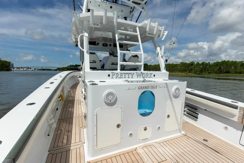 Slide: The Image of 2016 42' Metal Shark 42 Fearless Pretty Work Stern (3) - 4571075