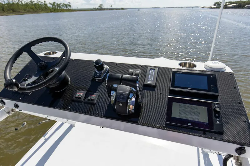 Slide: The Image of 2016 42' Metal Shark 42 Fearless Pretty Work Upper Helm - 4571077