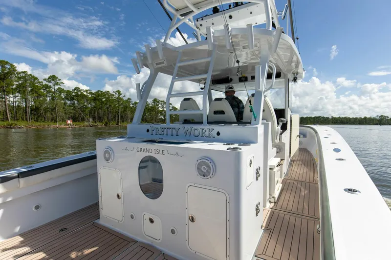 Slide: The Image of 2016 42' Metal Shark 42 Fearless Pretty Work Stern - 4571076