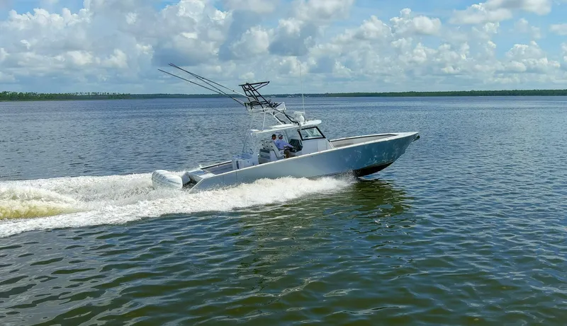 Slide: The Image of 2016 42' Metal Shark 42 Fearless Pretty Work Running - 4571093