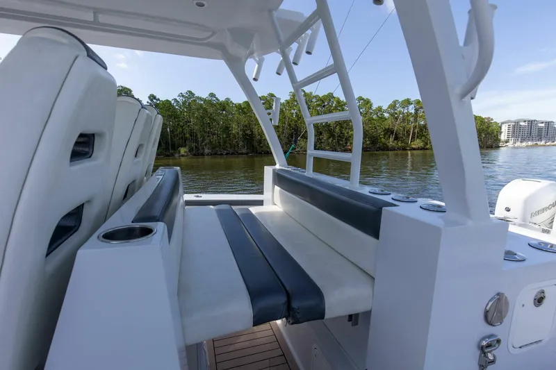Slide: The Image of 2016 42' Metal Shark 42 Fearless Pretty Work Rear Seating (1) - 4572800