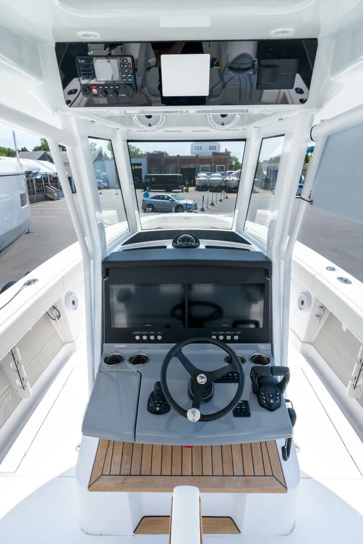 Slide: The Image of Helm - 4571916