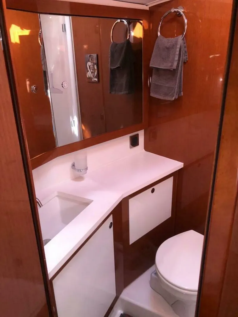 Slide: The Image of Beneteau Oceanis 2017 - 4572286