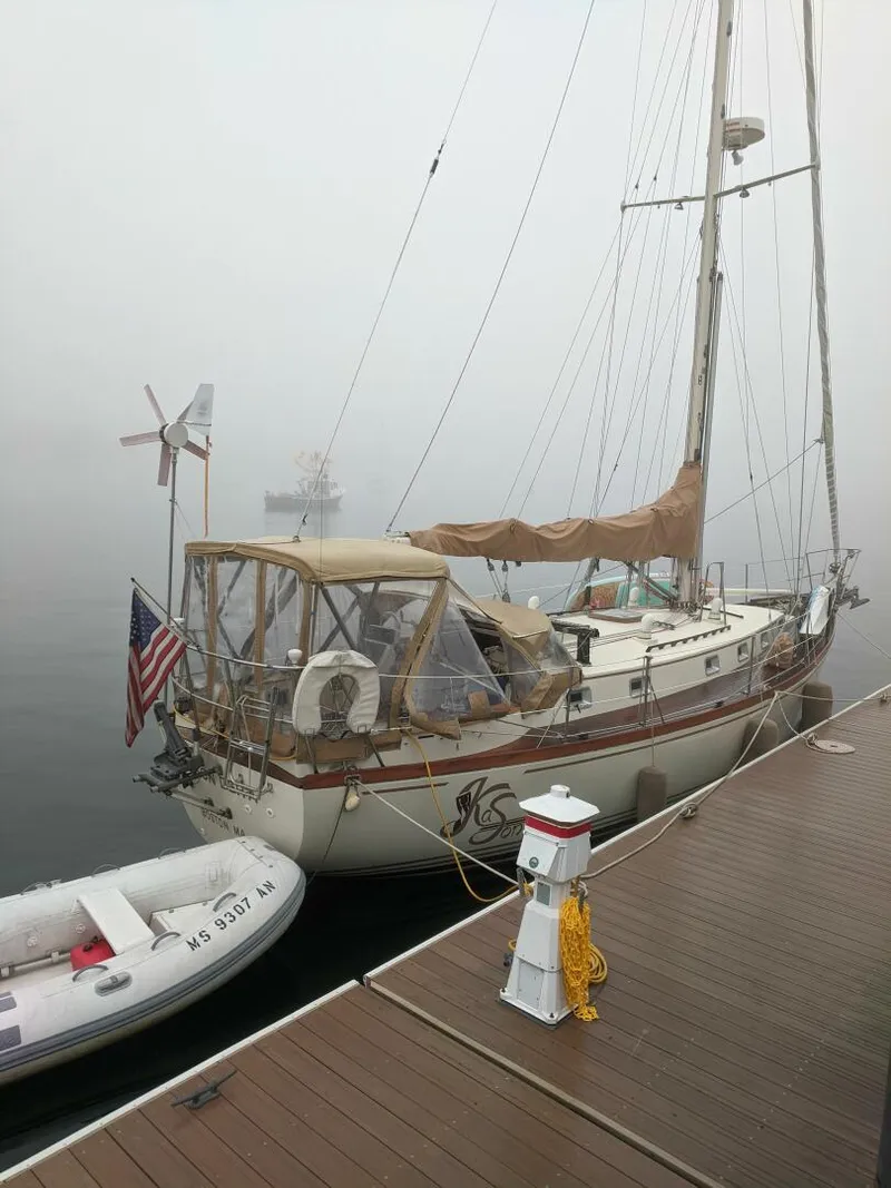 Slide: The Image of Brewer Kaiulani 1988 - 4587168