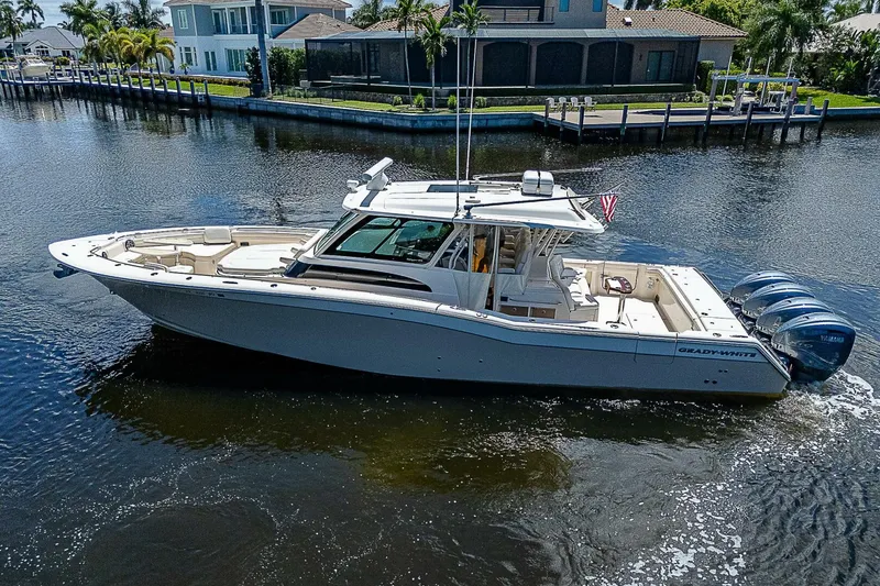 Slide: The Image of Grady-White 45 2019 - 4572894