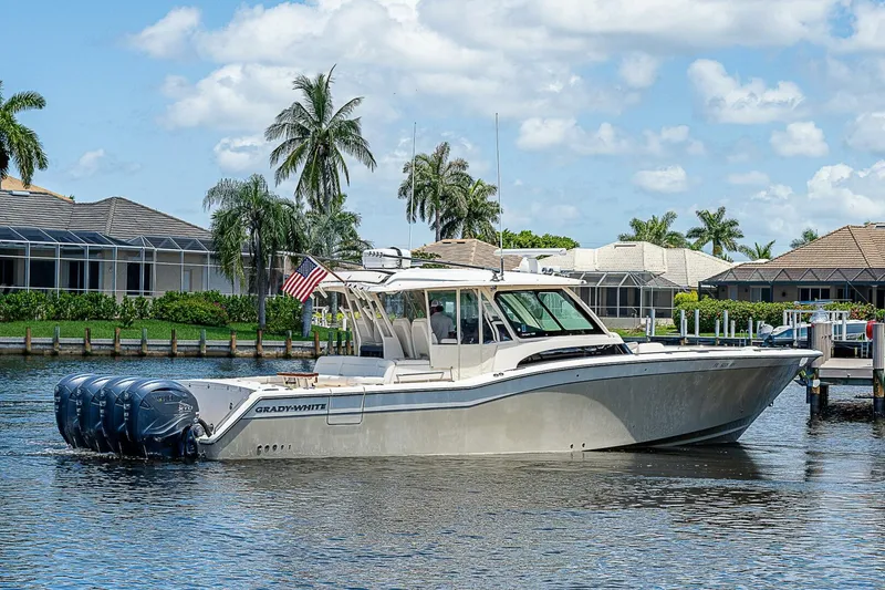 Slide: The Image of Grady-White 45 2019 - 4572907