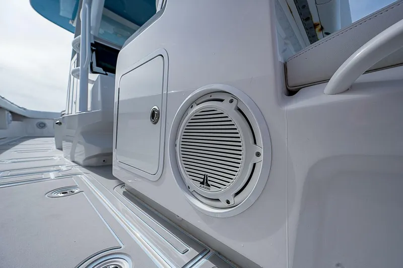 Slide: The Image of Invincible 37 Catamaran 2019 - 4574878