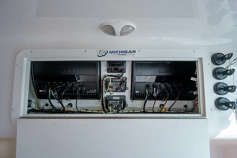 Slide: The Image of Invincible 37 Catamaran 2019 - 4574887