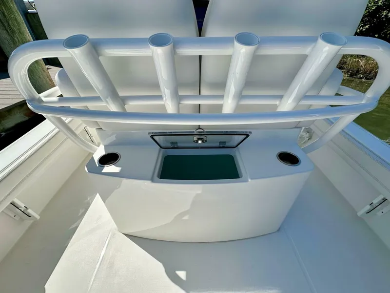 Slide: The Image of Regulator Marine 26XO 2022 - 4575464