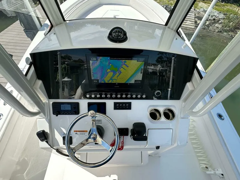 Slide: The Image of Regulator Marine 26XO 2022 - 4575476