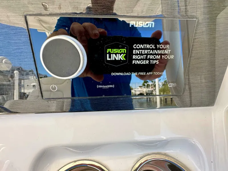 Slide: The Image of Regulator Marine 26XO 2022 - 4575485