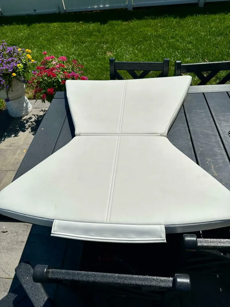 Slide: The Image of Regulator Marine 26XO 2022 - 4575491