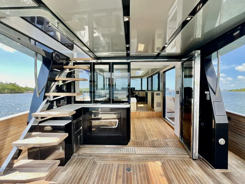 Slide: The Image of Okean Flybridge 50 2022 - 4576010