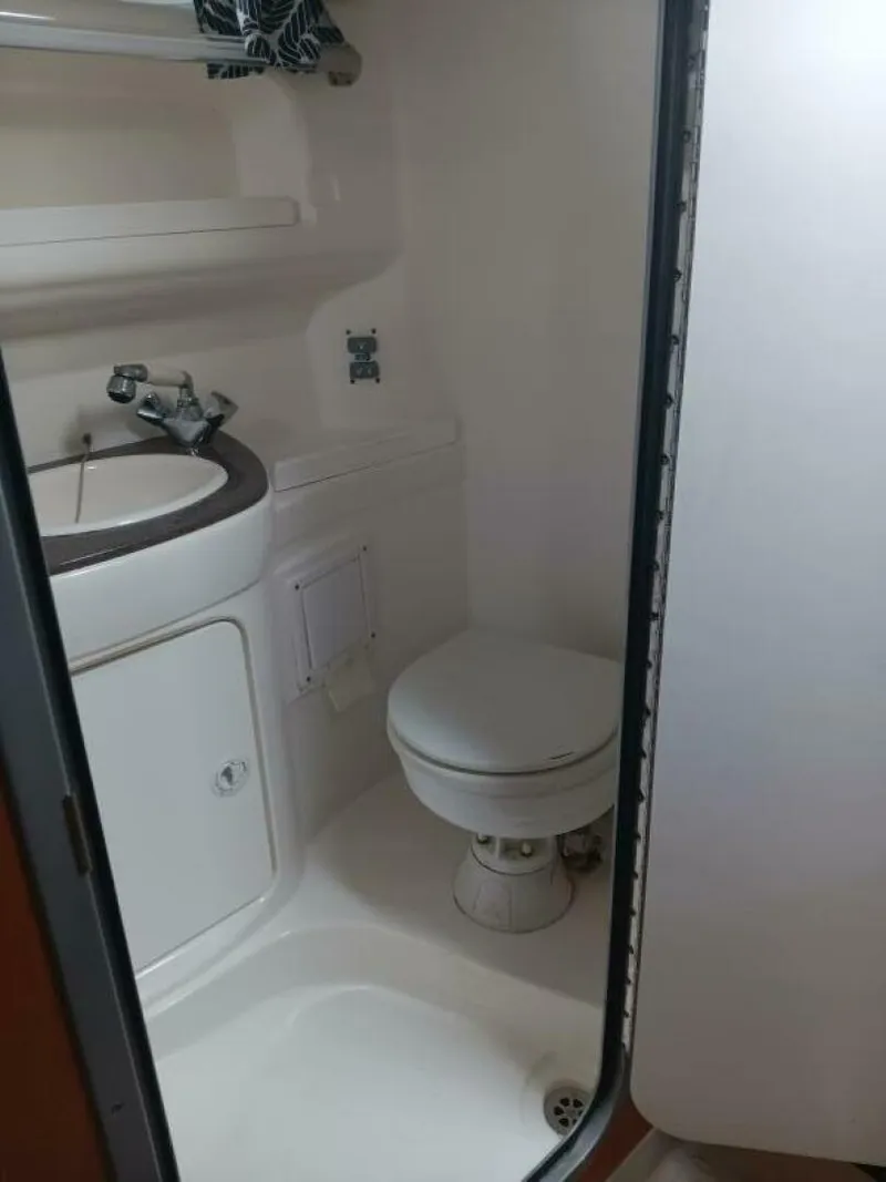 Slide: The Image of Mariah 270 2010 - 4579087