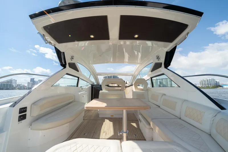 Slide: The Image of Beneteau Gran Turismo 40 2017 - 4577001