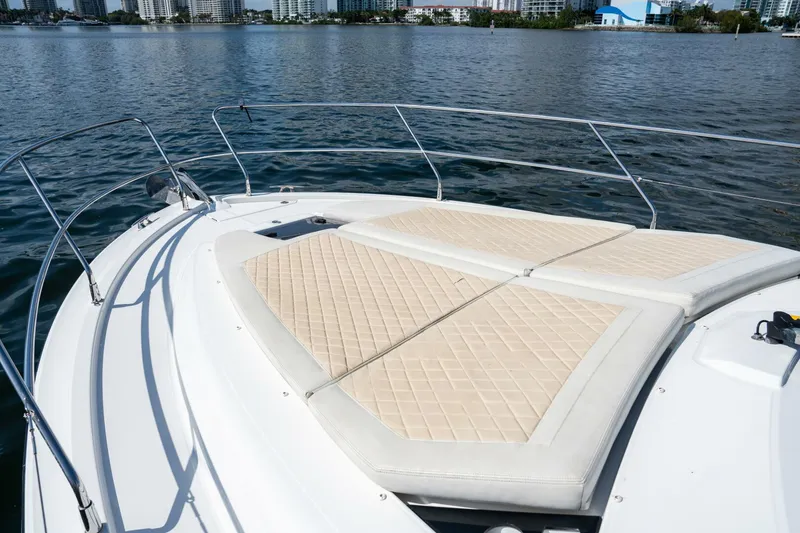 Slide: The Image of Beneteau Gran Turismo 40 2017 - 4577028