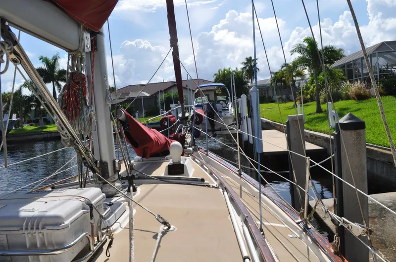 Slide: The Image of Island Packet 35 1989 - 4577093