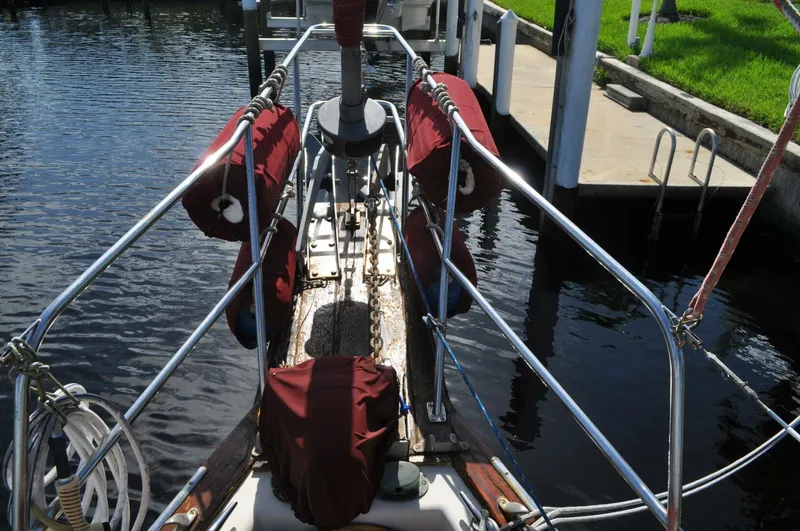 Slide: The Image of Island Packet 35 1989 - 4577105