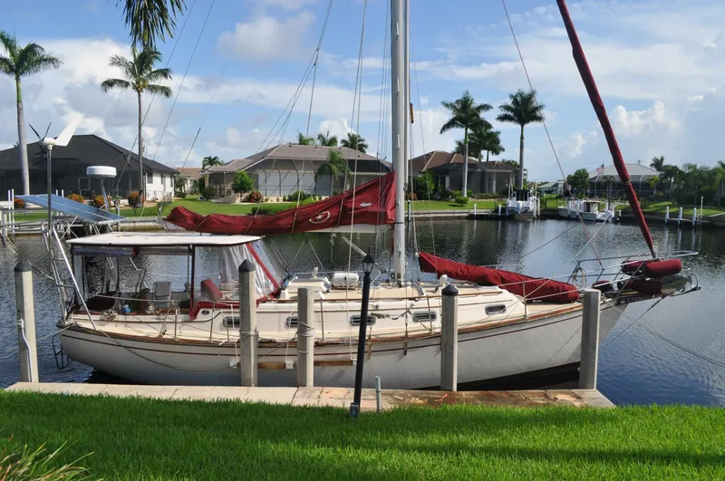 Slide: The Image of Island Packet 35 1989 - 4577064