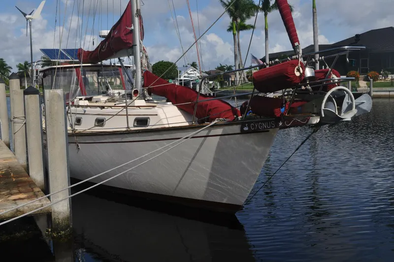 Slide: The Image of Island Packet 35 1989 - 4577061