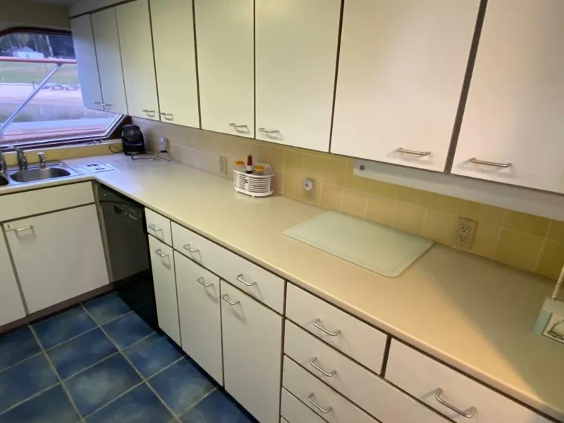 Slide: The Image of Burger 80 Motor Yacht 1988 - 4577410