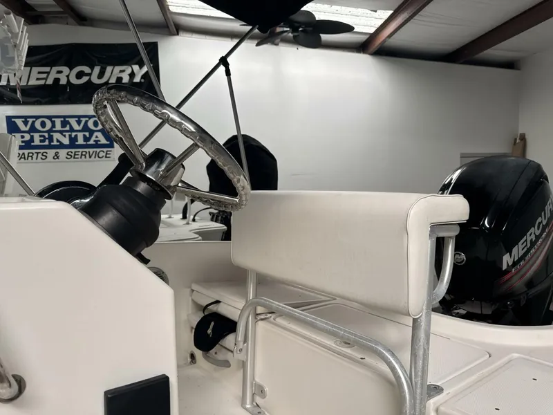 Slide: The Image of Bayliner Element 16 2018 - 4875913