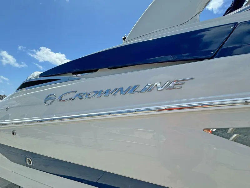 Slide: The Image of Crownline Boats 290 XSS 2024 - 5383909