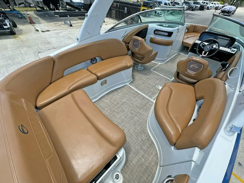 Slide: The Image of Crownline Boats 290 XSS 2024 - 5383979