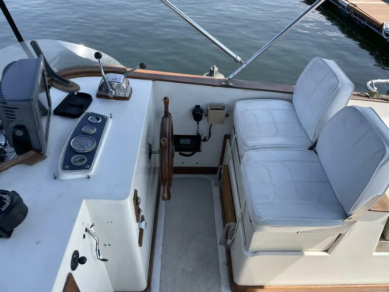 Slide: The Image of Marine Trader 34 1977 - 4597447