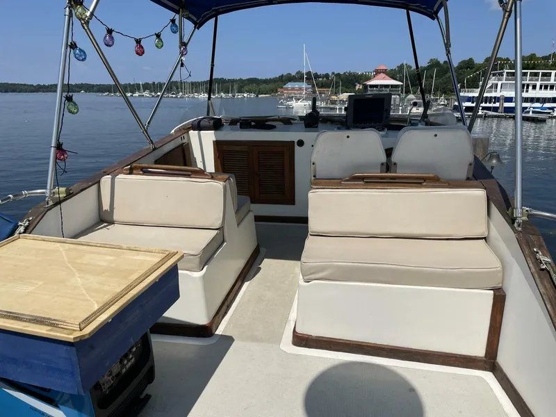 Slide: The Image of Marine Trader 34 1977 - 4597450