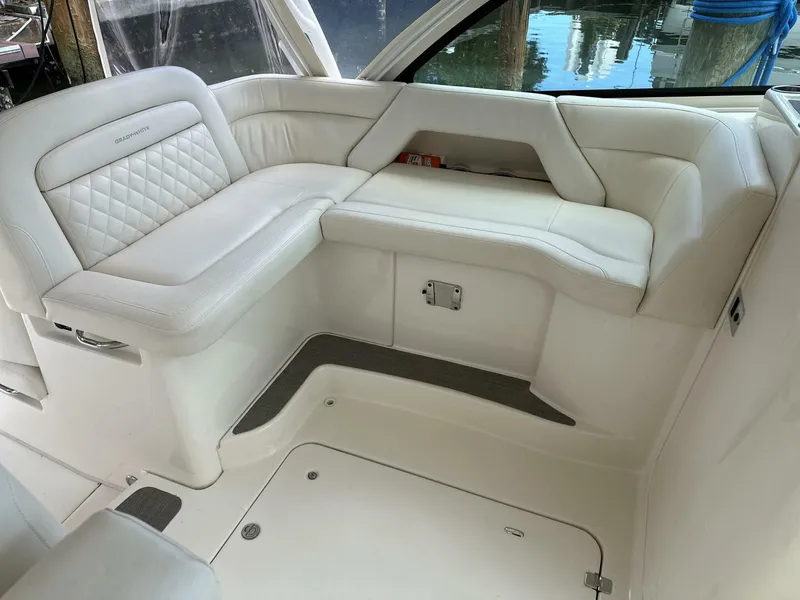 Slide: The Image of Grady-White 37 2017 - 4584926