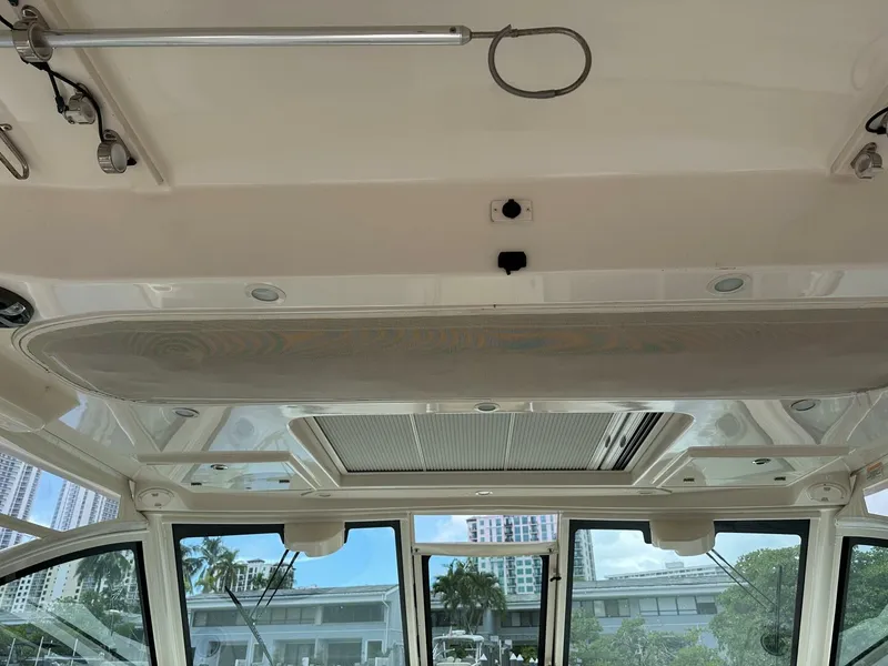 Slide: The Image of Grady-White 37 2017 - 4584980